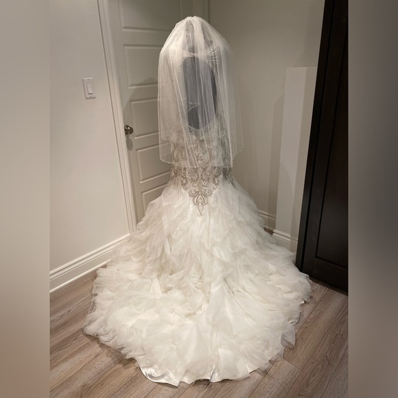 NEW Wedding Dress with Mermaid cut size 12-14 - Picture 8 of 10